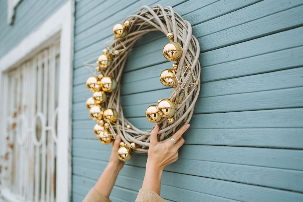 holiday wreath